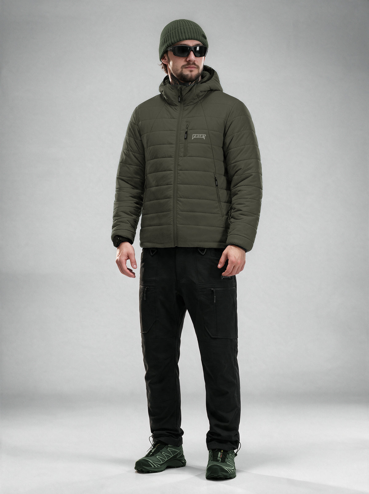 Quest khaki
