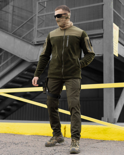 Tactical set (khaki fleece jacket, Chaplain khaki tactical cargo pants)